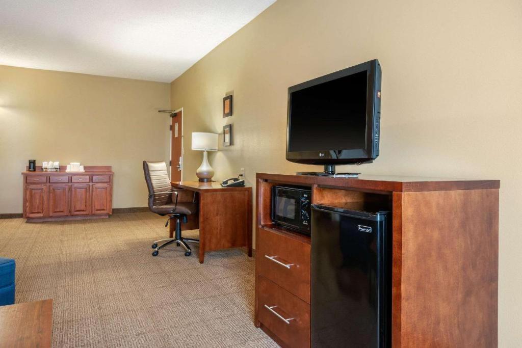 Comfort Inn Dfw Airport North Grapevine Eksteriør bilde